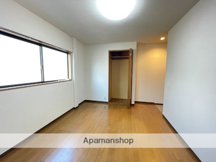 オプス塚口303の内装