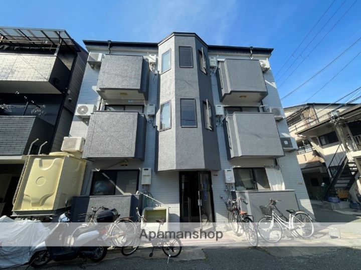 オプス塚口303の外観