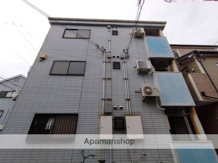 オプス塚口303の外観