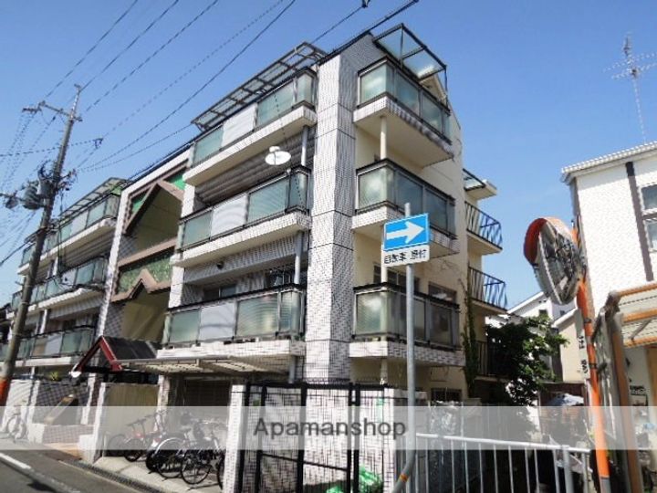 兵庫県尼崎市武庫之荘8丁目の賃貸マンションの外観