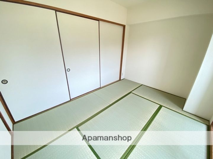 ルックヒルズの内装