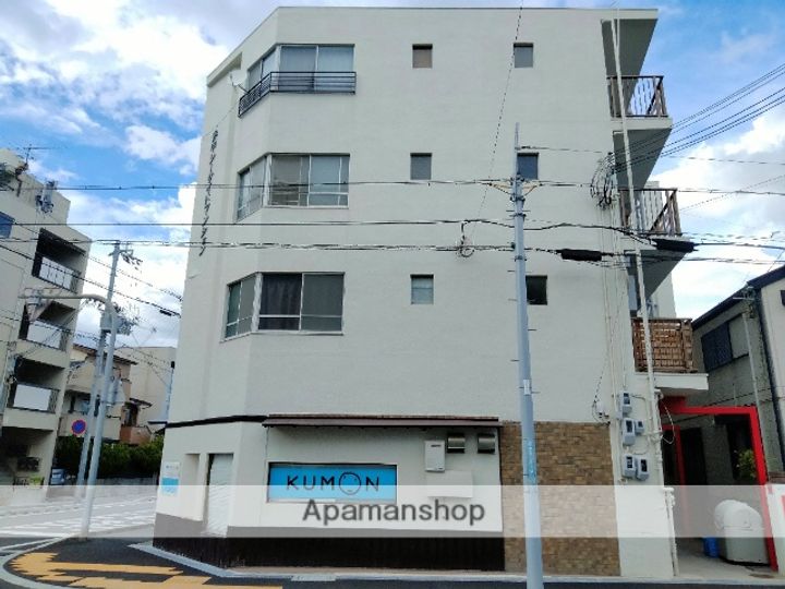 浜甲シーサイドマンションの外観