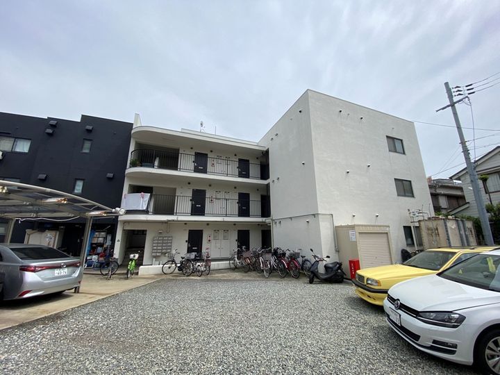 曙マンション103の外観