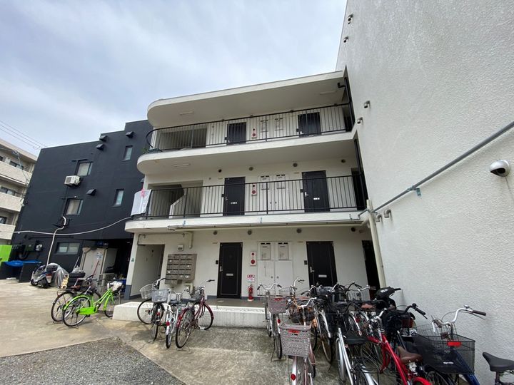 曙マンション103の外観