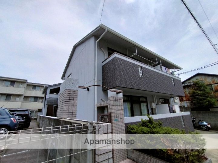 兵庫県西宮市上鳴尾町の賃貸アパートの外観