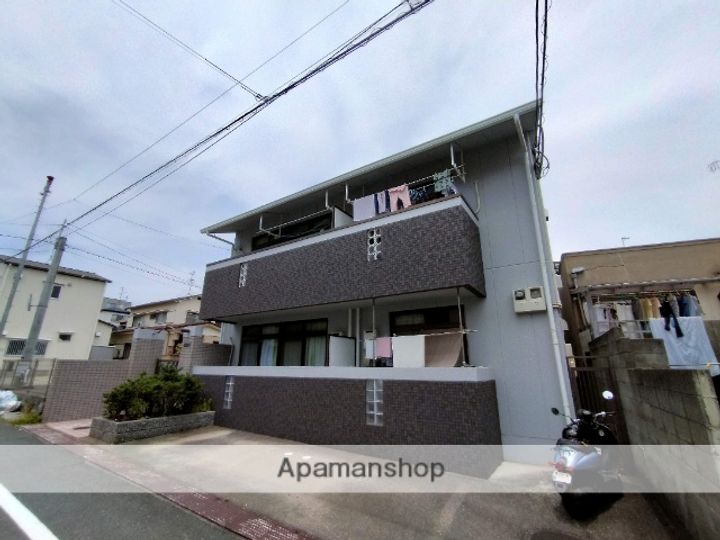 兵庫県西宮市上鳴尾町の賃貸アパートの外観