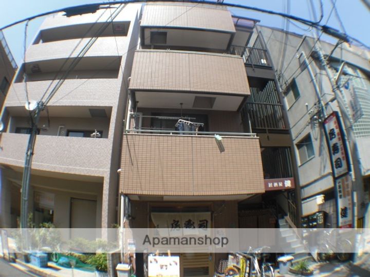 アーネスト坂田の外観