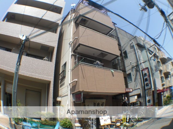 アーネスト坂田の外観