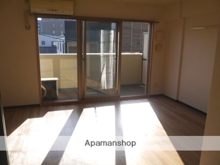 兵庫県芦屋市茶屋之町の賃貸マンションの内装