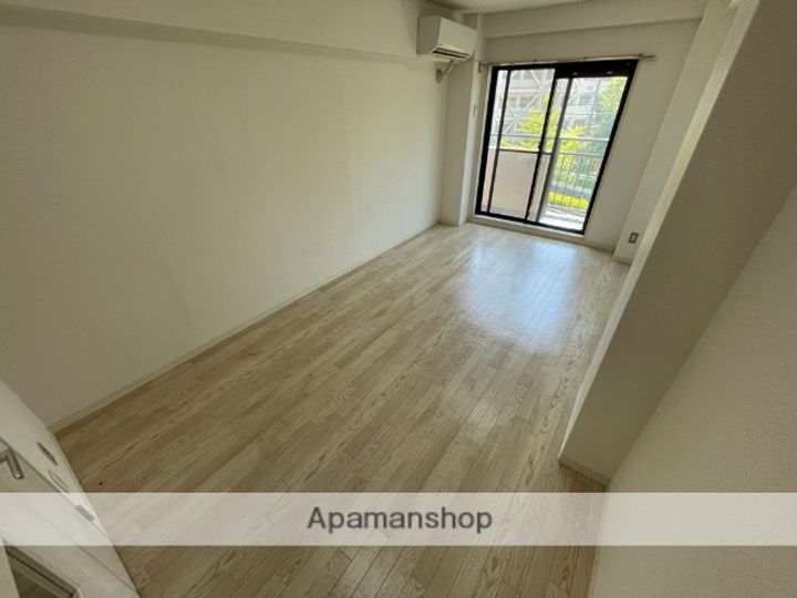 兵庫県西宮市上田中町の賃貸マンションの内装