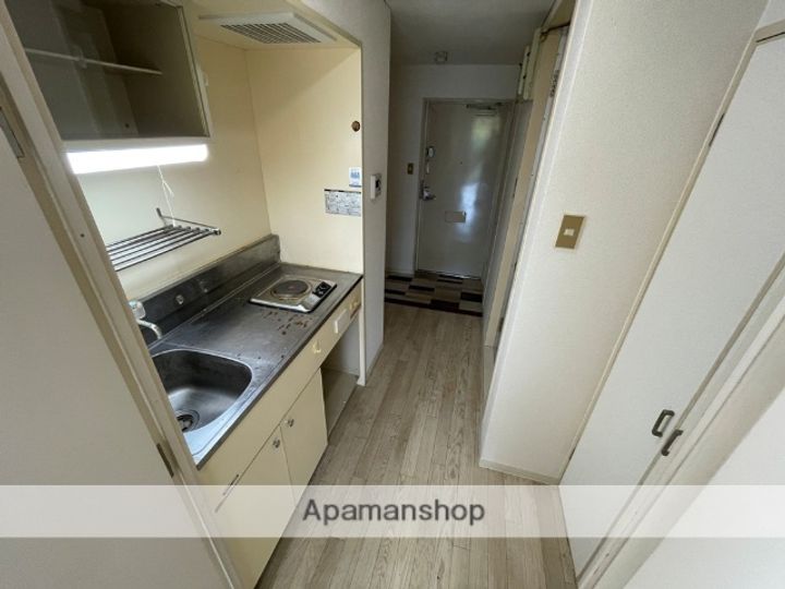 兵庫県西宮市上田中町の賃貸マンションの内装