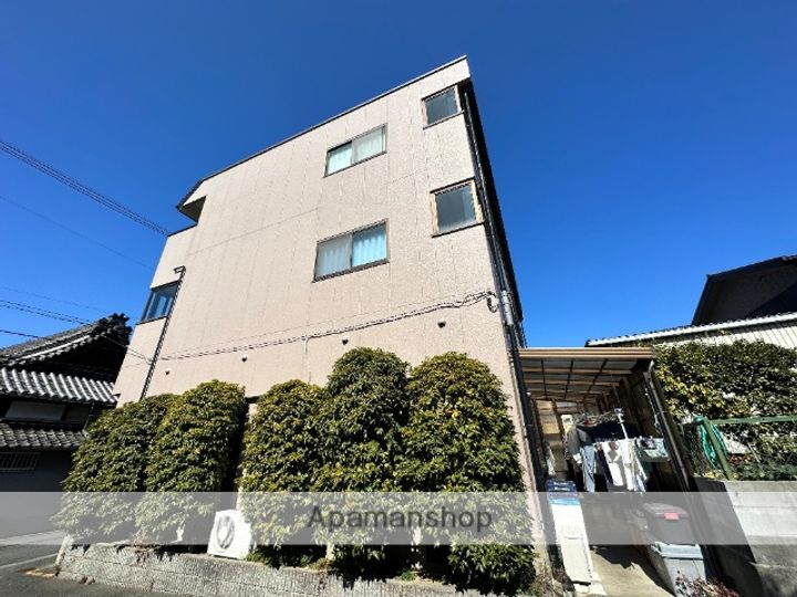 ファミール新石切203の外観