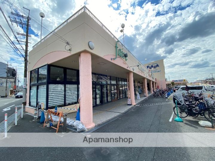 ファミール新石切203の周辺