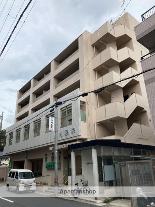 瑠璃甲東園の外観