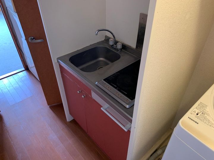 レオパレス西長洲のキッチン
