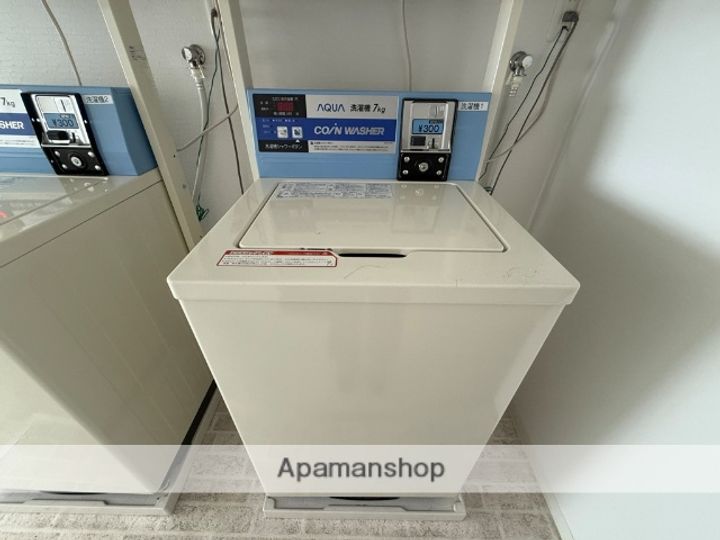 大阪府堺市東区西野の賃貸マンションの外観