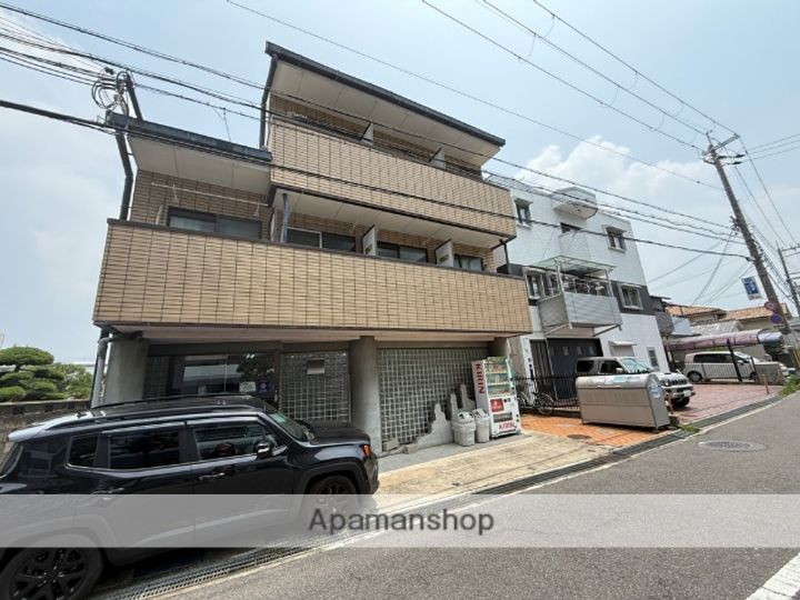 大阪府堺市東区西野の賃貸マンションの外観