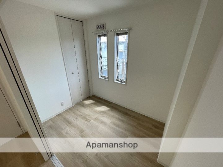 ウィステリア門戸の内装