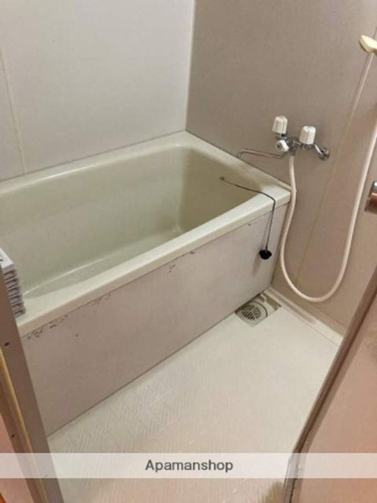 兵庫県西宮市五月ケ丘の賃貸マンションの風呂