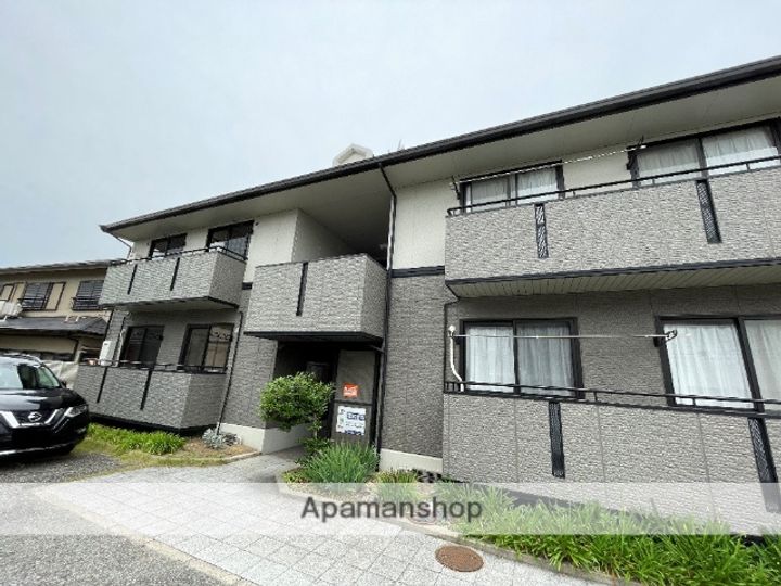 ハイカムール芦屋の外観