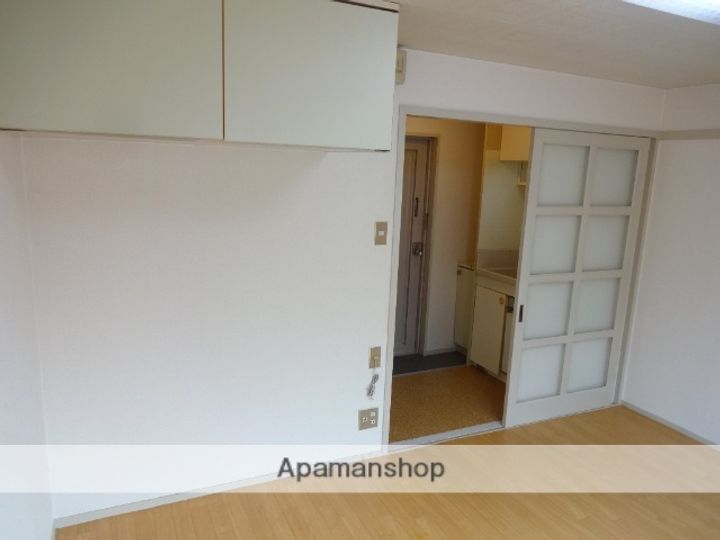 ロイヤル俊徳Ⅱ112の内装