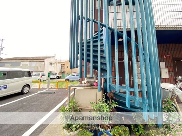 大阪府東大阪市瓜生堂2丁目の賃貸マンションの内装