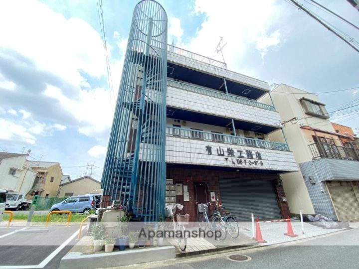 大阪府東大阪市瓜生堂2丁目の賃貸マンションの外観