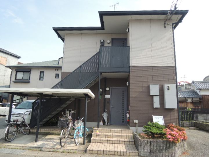 兵庫県尼崎市富松町3丁目の賃貸アパートの外観