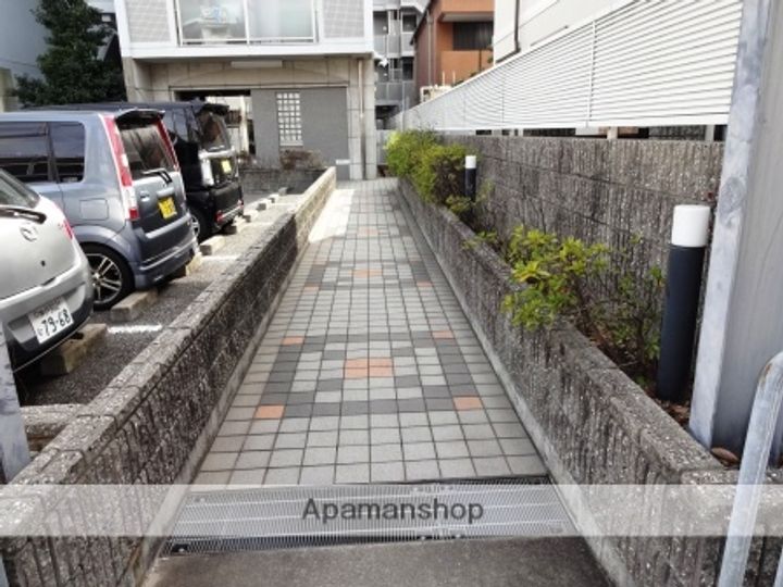 兵庫県尼崎市塚口町1丁目の賃貸マンションの内装