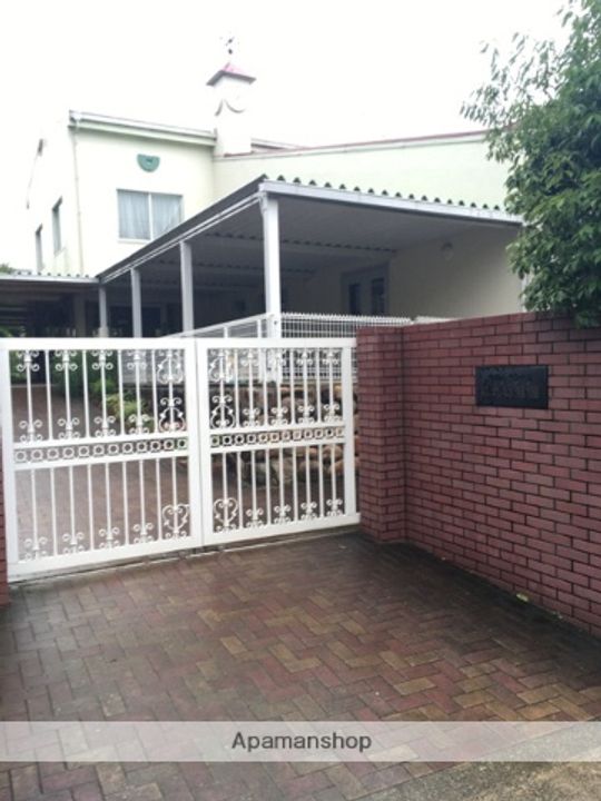 白鷹松下町マンションの周辺