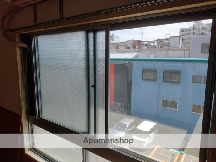 大阪府東大阪市高井田本通2丁目の賃貸マンションの内装