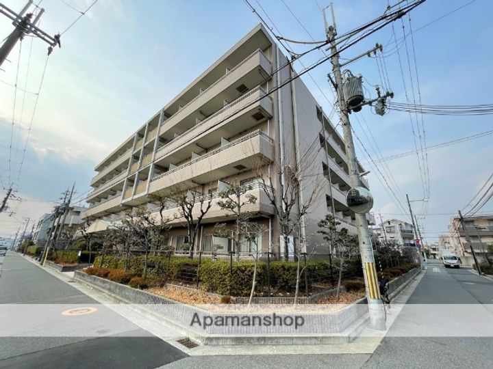 レジェンダリー武庫川の外観