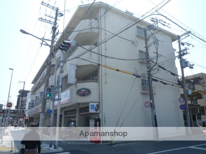 兵庫県西宮市西田町の賃貸マンションの外観