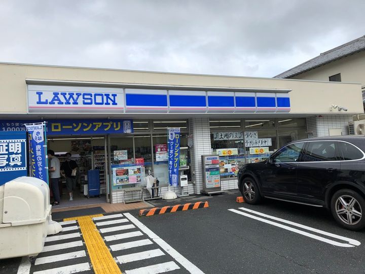 レオパレスドメーヌの周辺