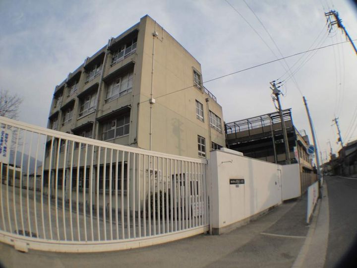 レオパレス菱江の周辺