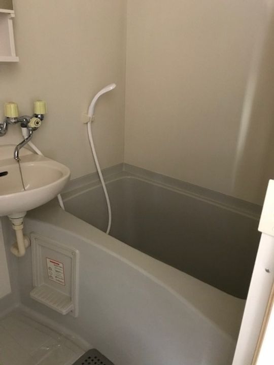 兵庫県西宮市仁川町3丁目の賃貸アパートの内装