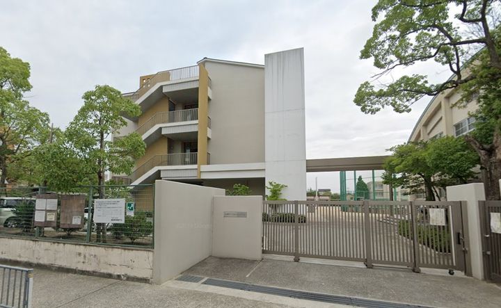 プレアール園田の周辺