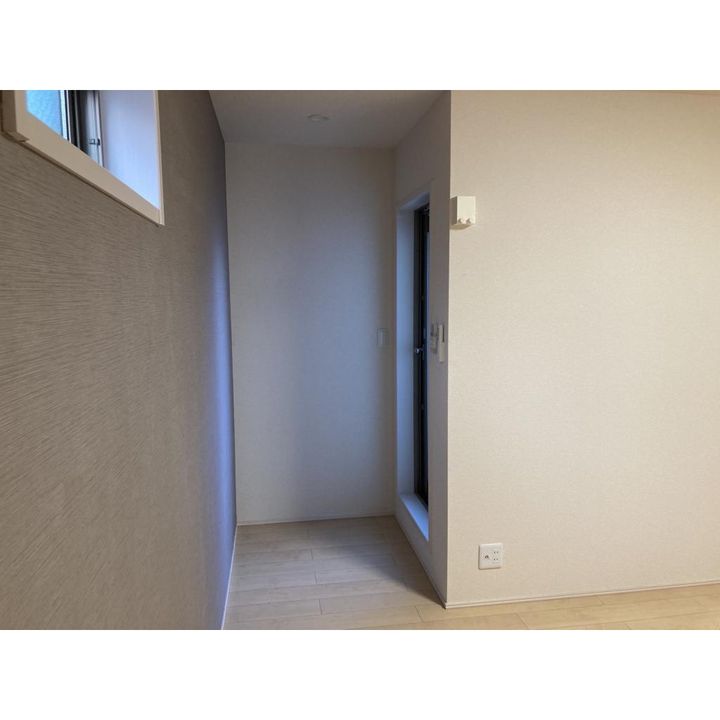 フジパレス塚口Ⅵ番館203号室の居間