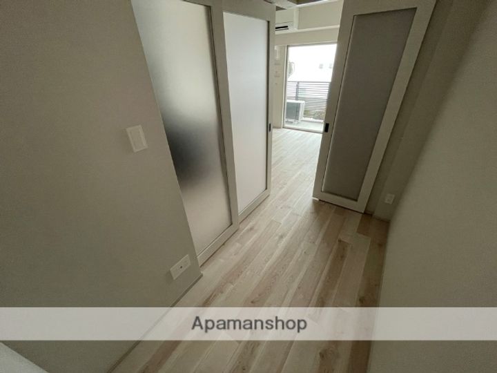 兵庫県西宮市中前田町の賃貸マンション702の内装