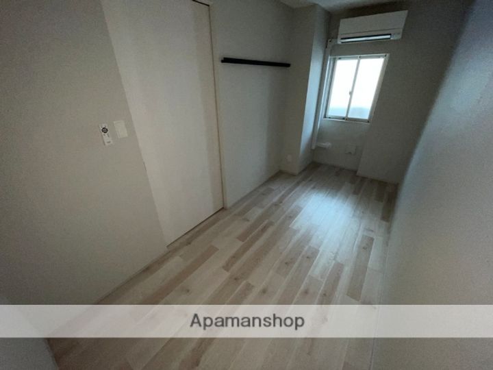 兵庫県西宮市中前田町の賃貸マンション702の内装