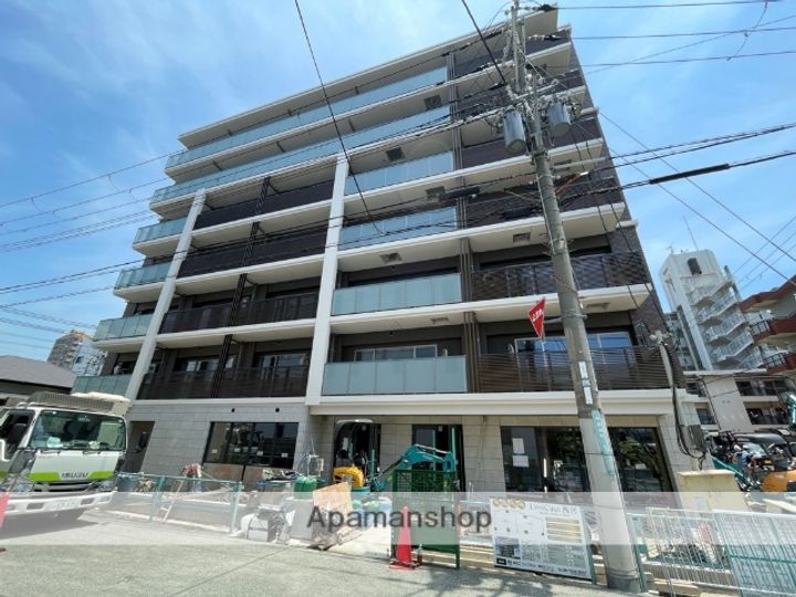 兵庫県西宮市中前田町の賃貸マンションの外観