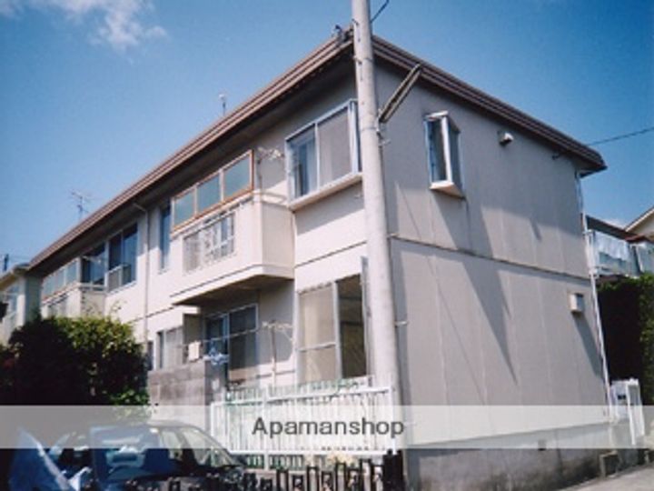 兵庫県西宮市上甲東園2丁目の賃貸アパートの外観