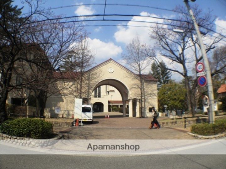 兵庫県西宮市上甲東園2丁目の賃貸アパートの周辺