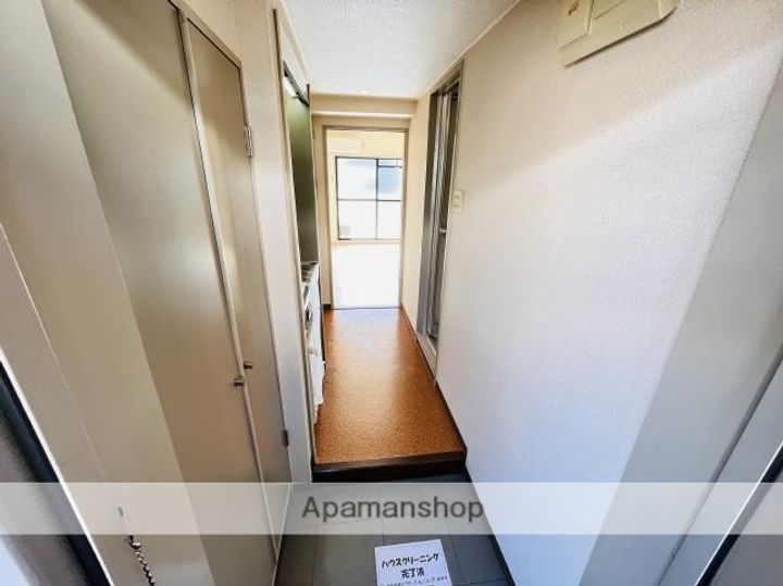 ユニテック武庫之荘403の玄関