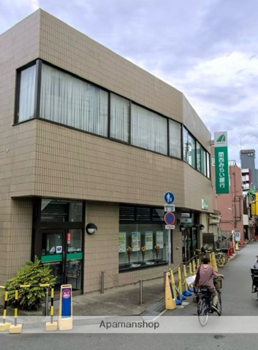 エクセレント206の周辺