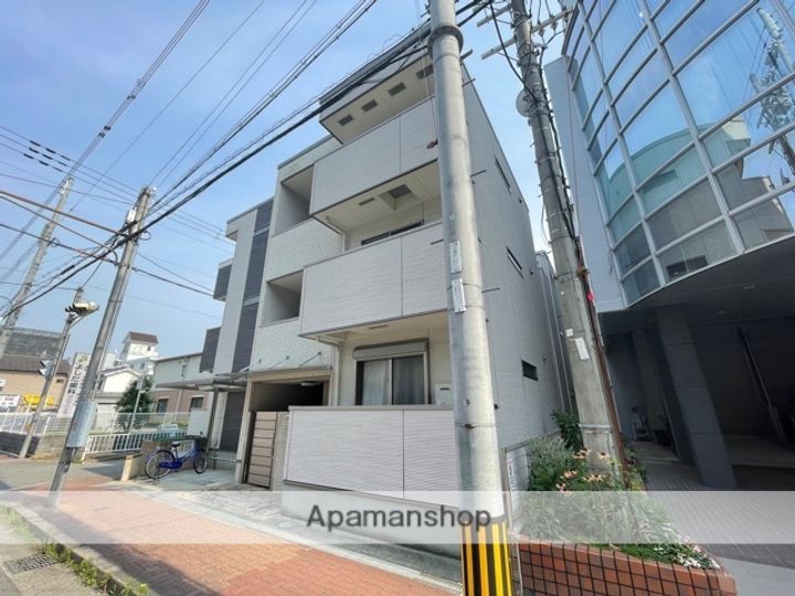 ONLYONE塚口1番館の外観