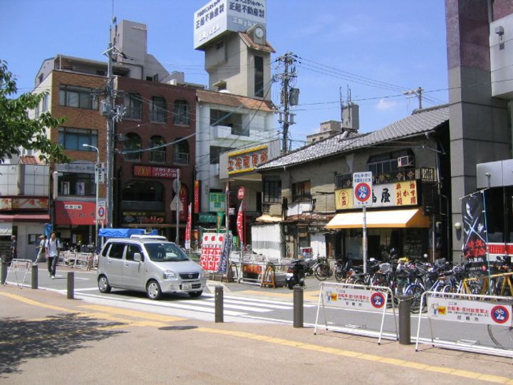 ヤマモトビル201の周辺