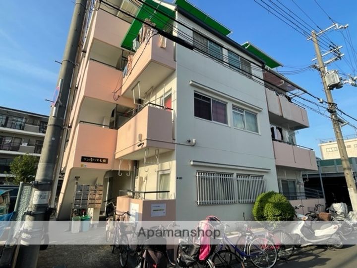 サンパティオ七松304の外観