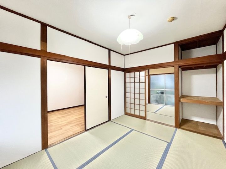 西中コーポ西102の内装