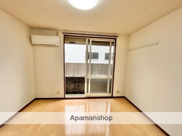 メゾンファーベスB102の内装